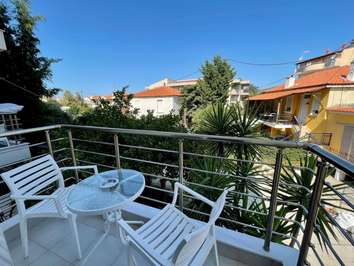 Vana Studios & Apartments يميناريا المظهر الخارجي الصورة