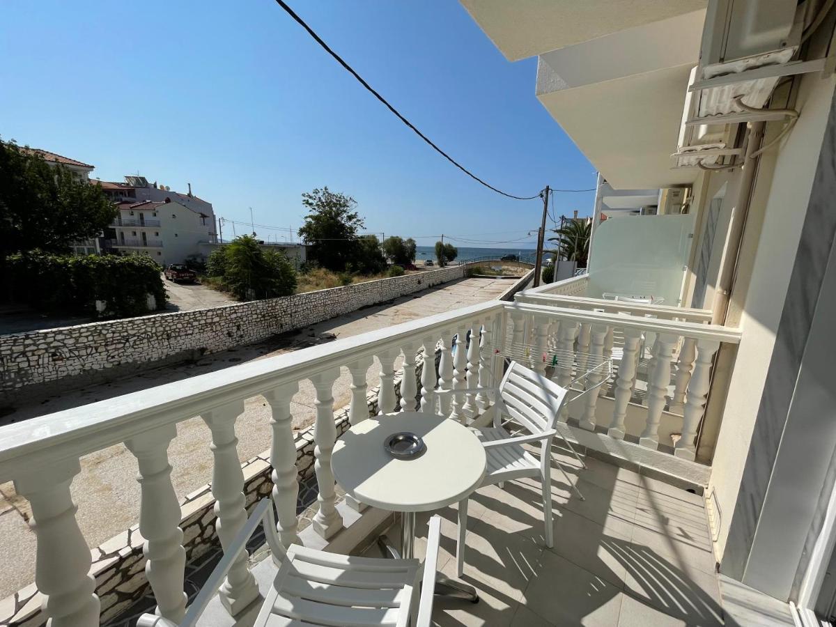 Vana Studios & Apartments يميناريا المظهر الخارجي الصورة