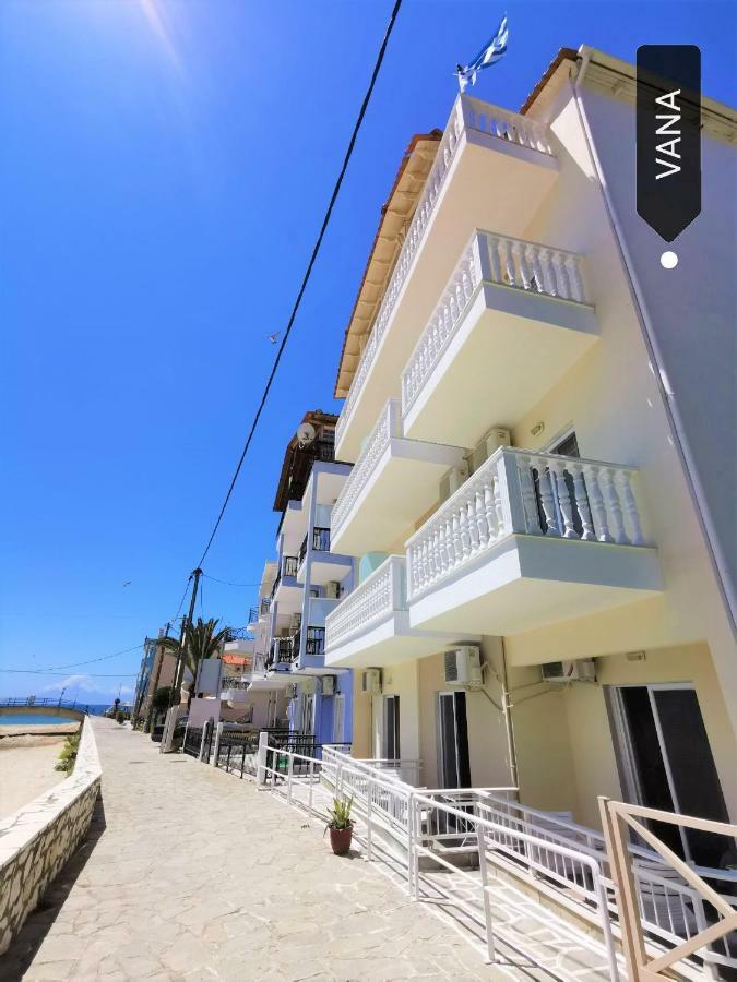 Vana Studios & Apartments يميناريا المظهر الخارجي الصورة